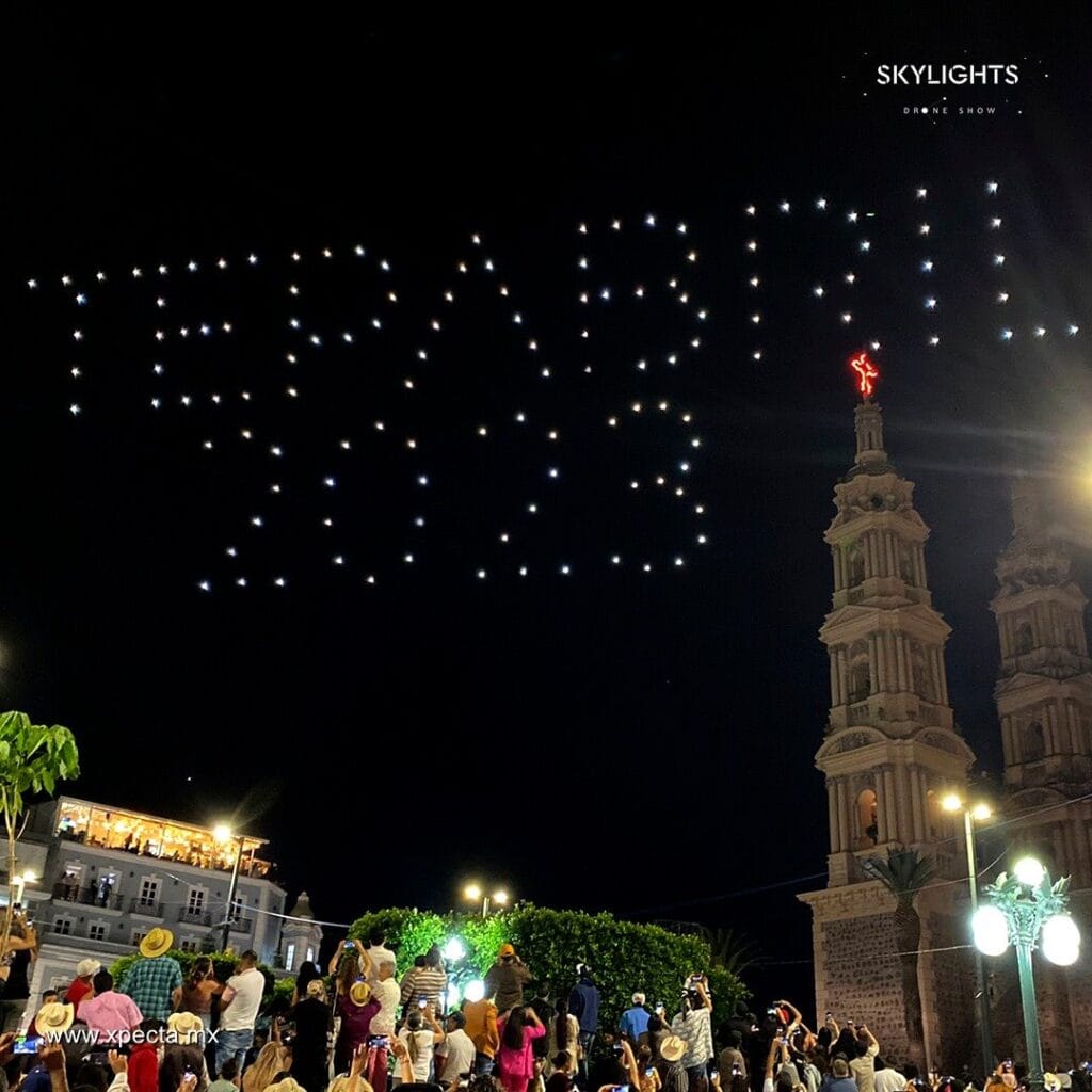Foto Drones Show Skylights